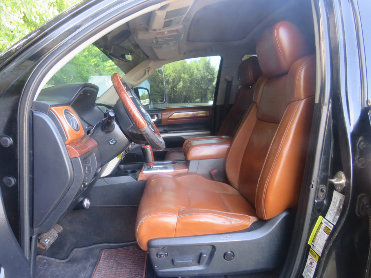 Used 2014 Toyota Tundra 1794 Edition image 11