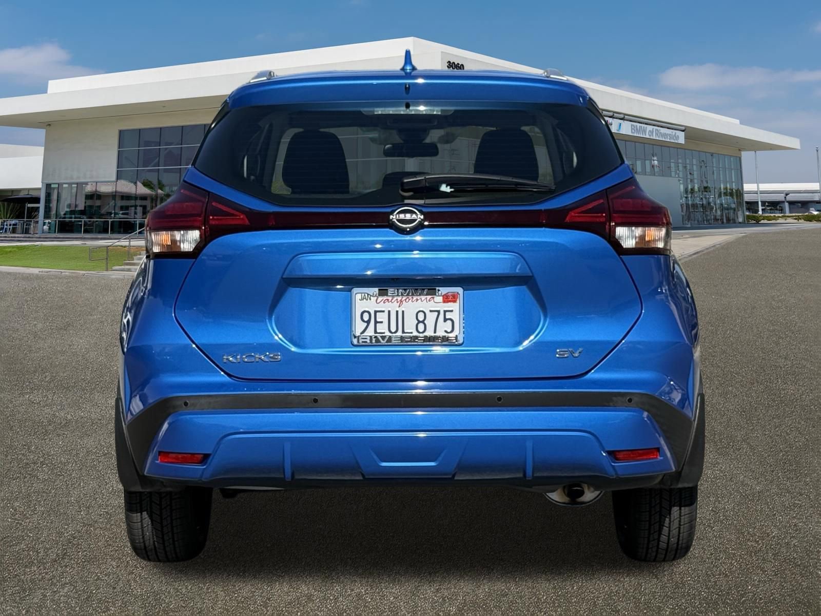 Used 2023 Nissan Kicks SV image 9