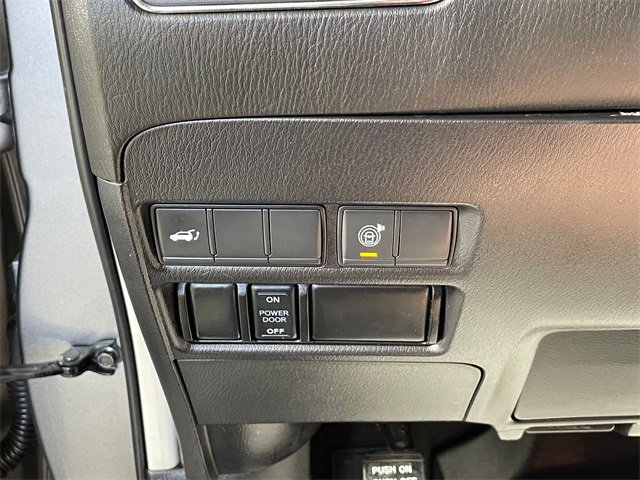 Used 2021 Nissan Armada SL w/ Captain's Chairs Package image 15