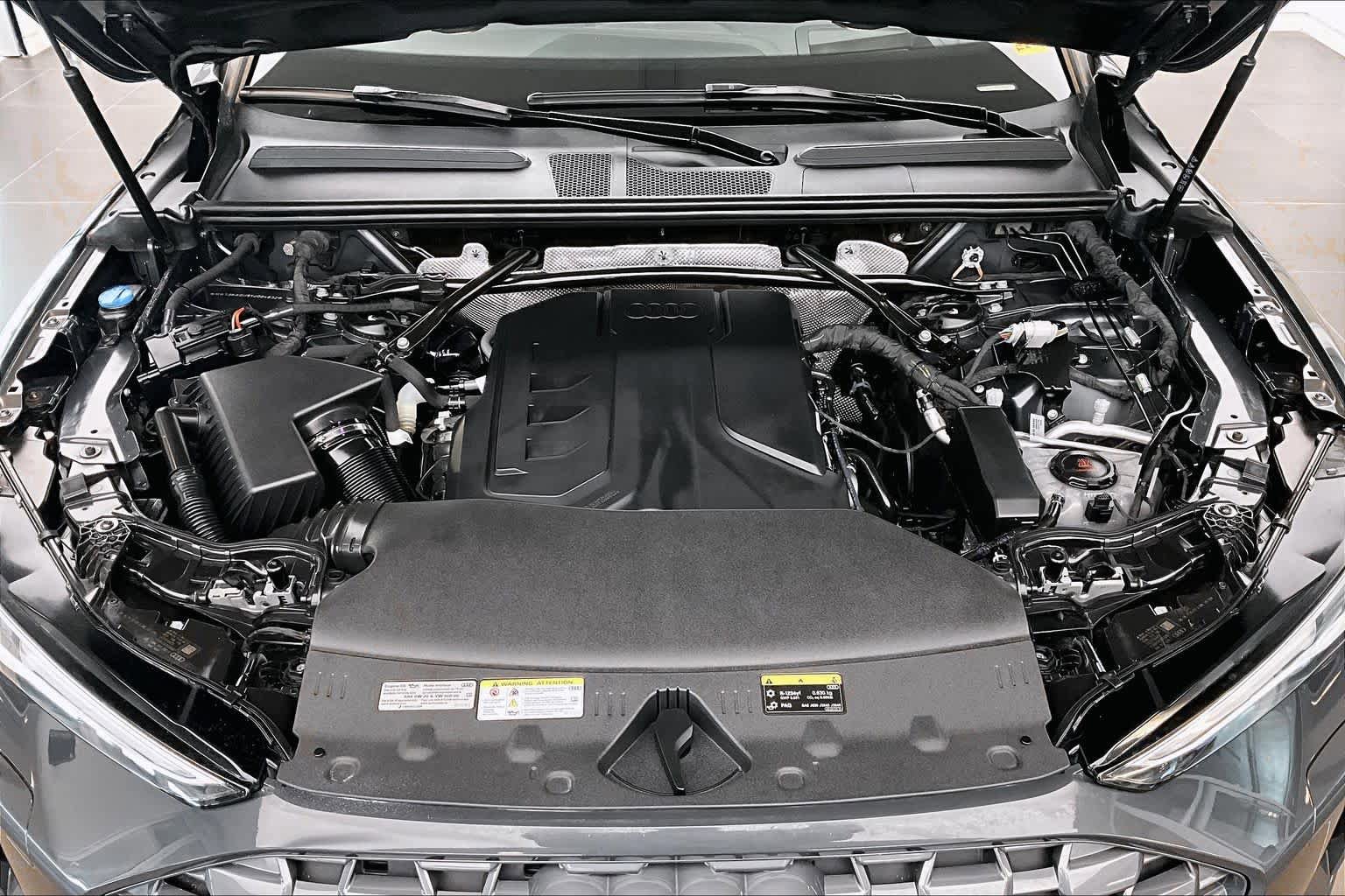 Certified 2025 Audi Q5 Prestige AWD/4WD image 30