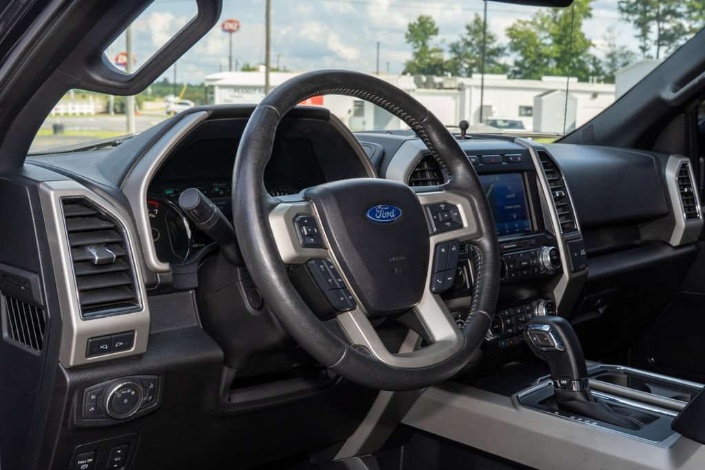 Used 2020 Ford F150 Lariat w/ Equipment Group 502A Luxury AWD/4WD image 9