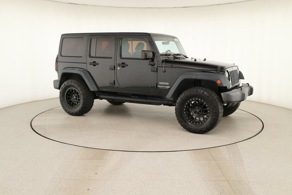 Used 2018 Jeep Wrangler Unlimited Sport w/ Connectivity Group AWD/4WD image 9