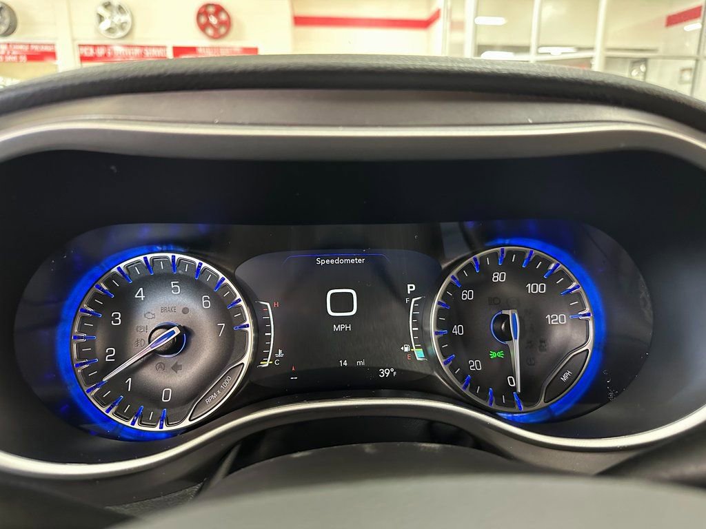 New 2026 Chrysler Pacifica Select w/ S Appearance Package image 16