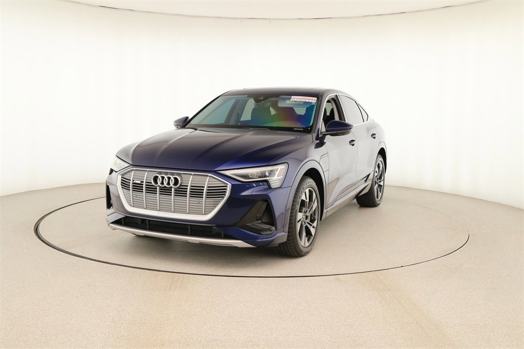 Certified 2022 Audi e-tron Premium image 12