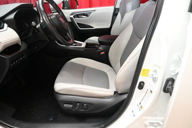 Certified 2020 Toyota RAV4 Limited image 2