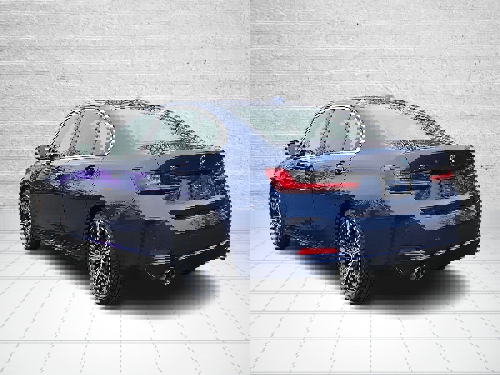 Used 2024 BMW 330i xDrive 330i xDrive w/ Premium Package image 4