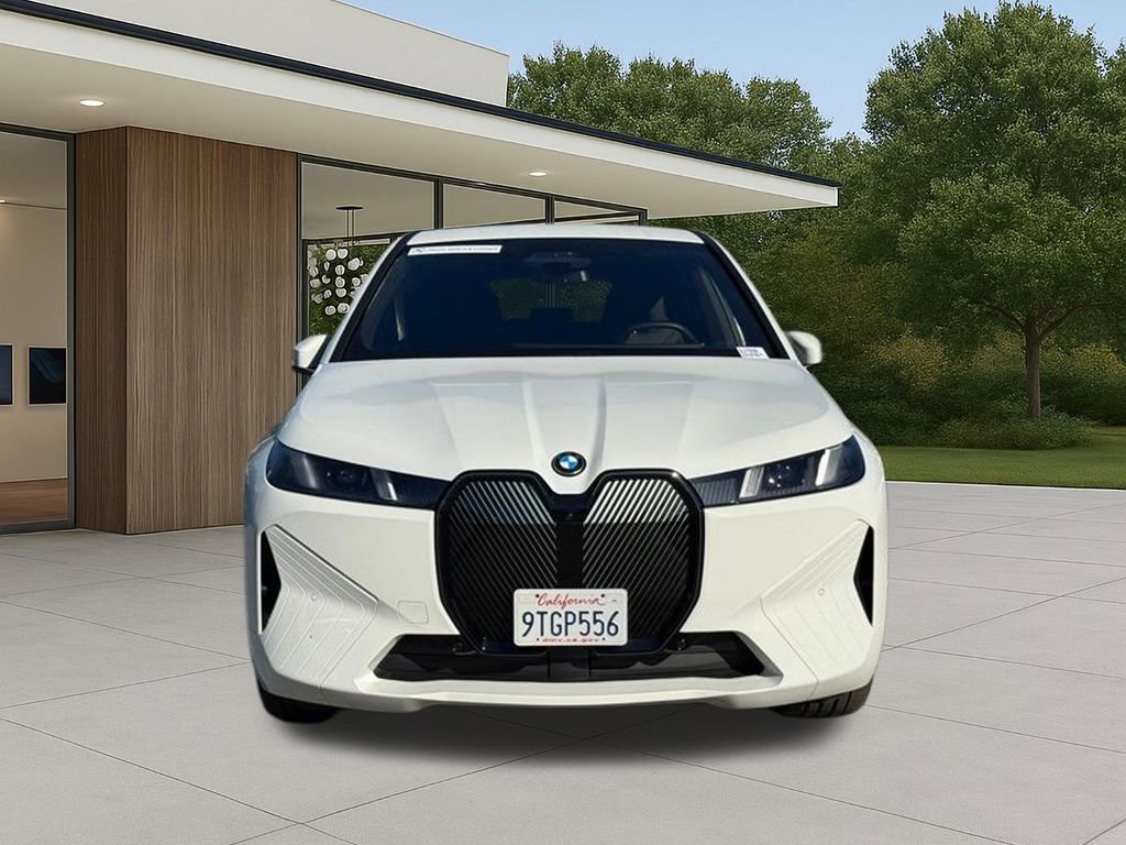 Used 2026 BMW iX xDrive45 image 3