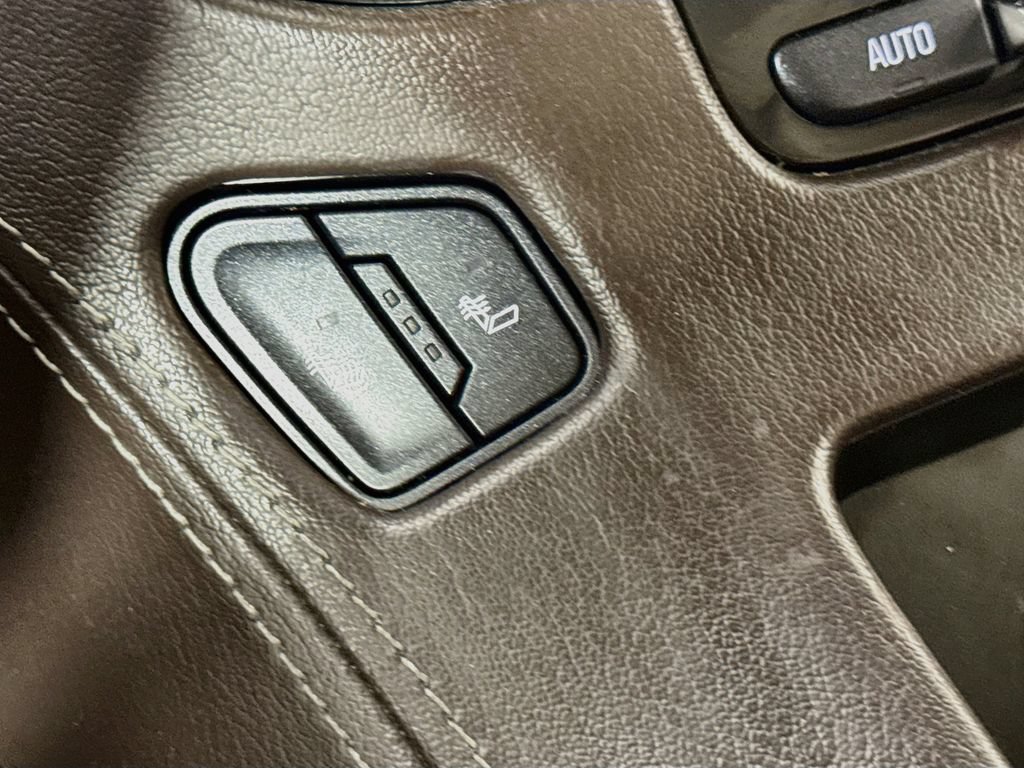 Used 2019 Chevrolet Tahoe LT AWD/4WD image 25
