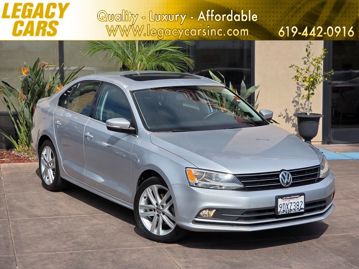 Used 2015 Volkswagen Jetta SEL FWD image 1