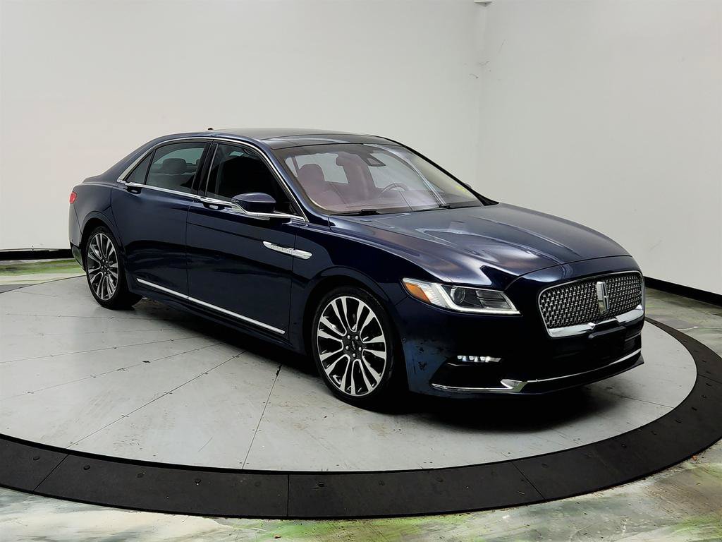 Used 2018 Lincoln Continental Reserve AWD/4WD image 3