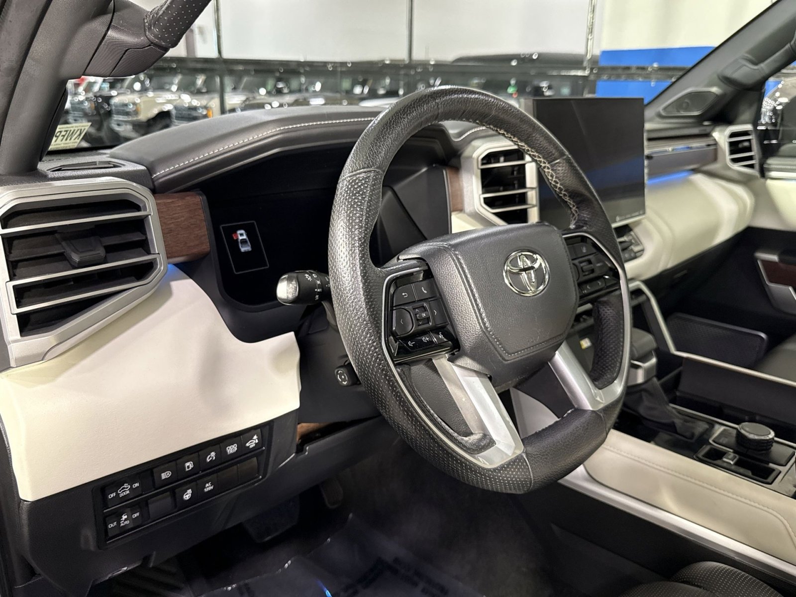 Used 2023 Toyota Tundra Capstone image 17