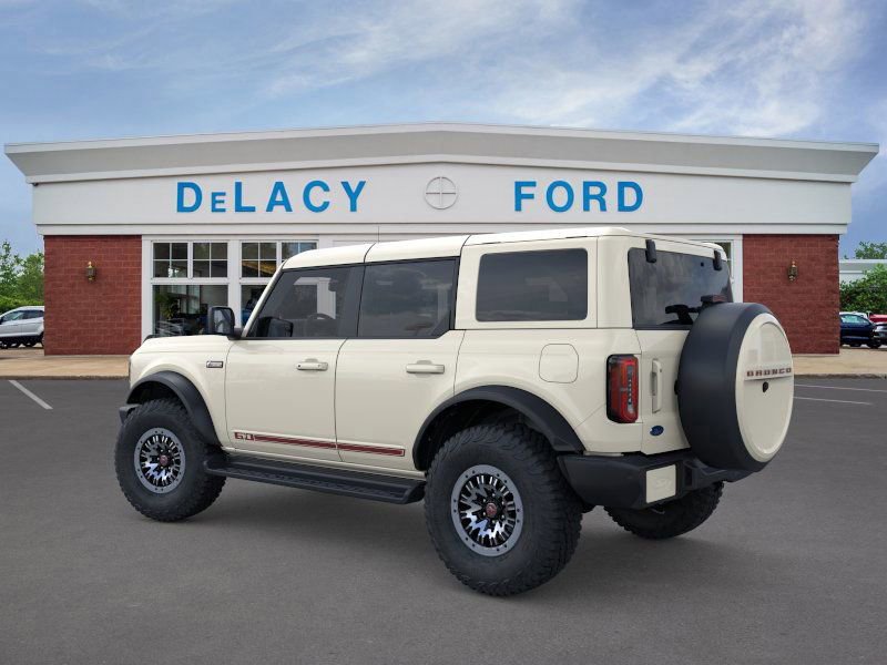 New 2026 Ford Bronco Outer Banks image 4