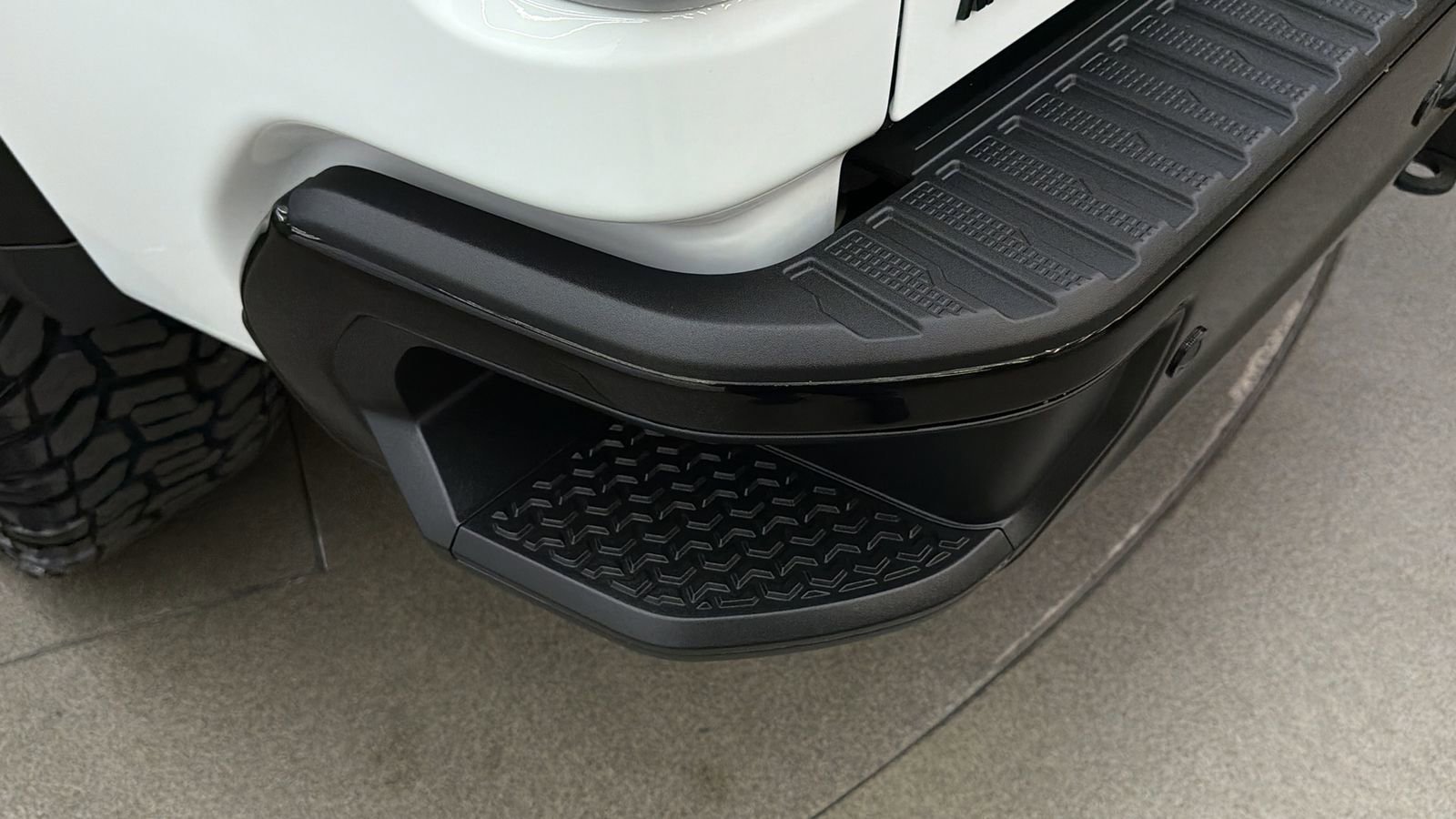Used 2024 GMC Sierra 2500 AT4X image 19