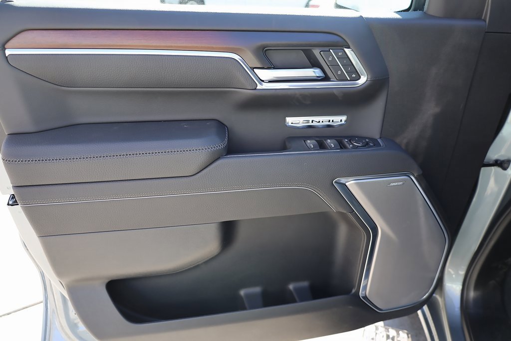 New 2026 GMC Sierra 1500 Denali w/ Technology Package image 10