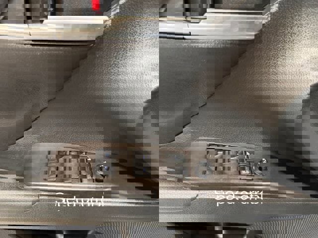 Used 2024 Toyota Camry SE image 23