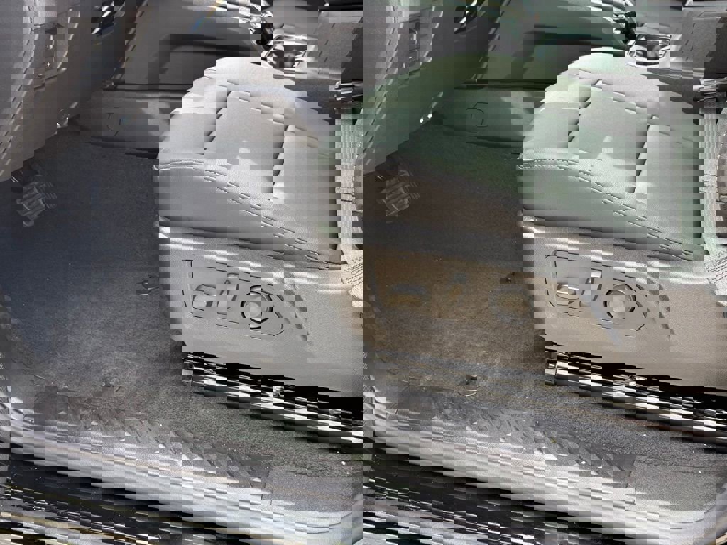 New 2026 GMC Canyon Elevation w/ Convenience Package image 20