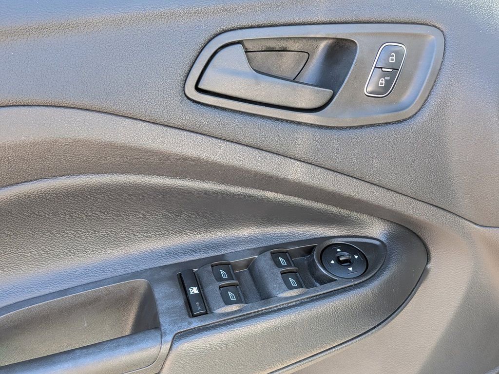 Used 2018 Ford Escape S image 11