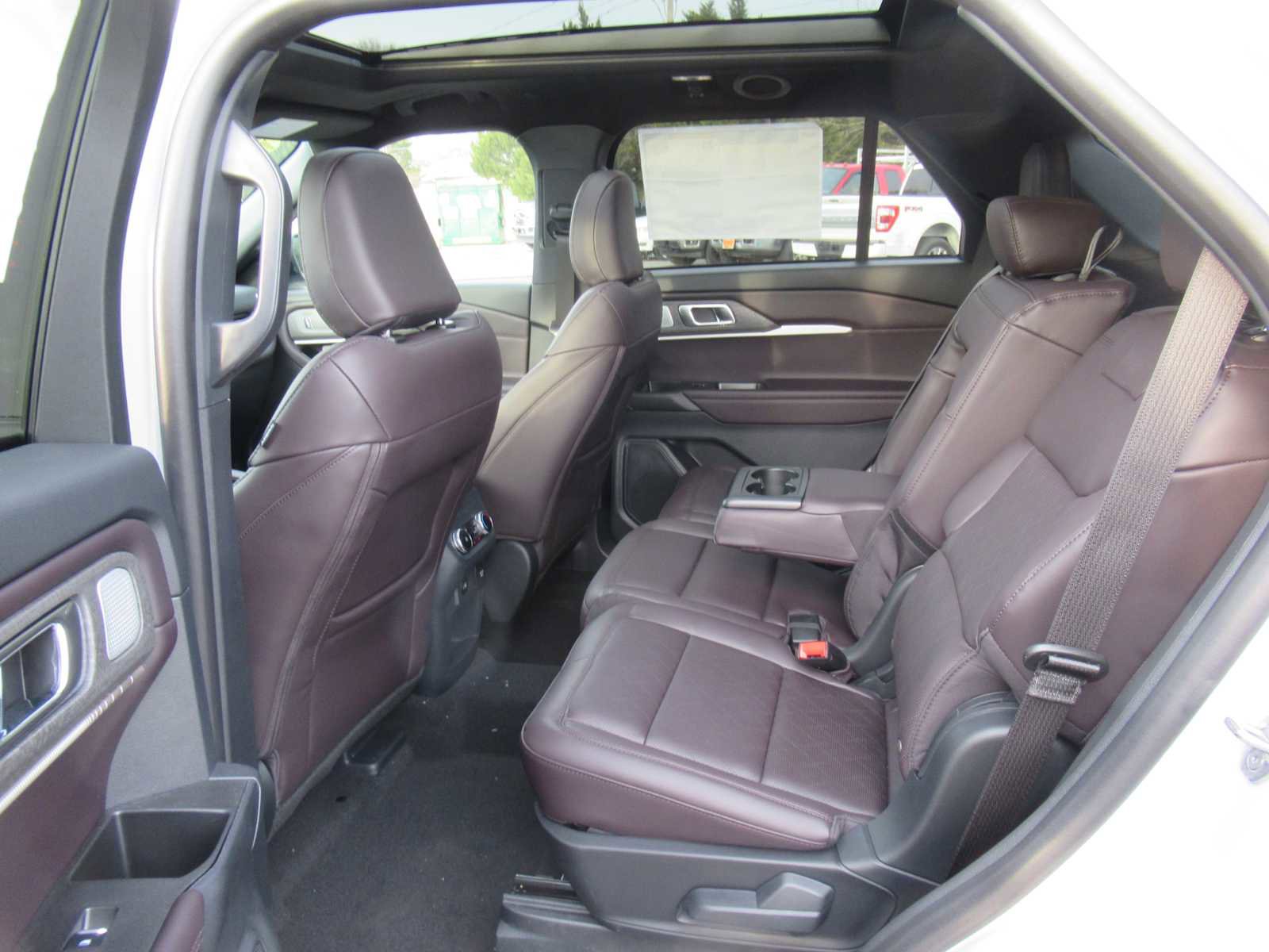 New 2026 Ford Explorer Platinum AWD/4WD image 13