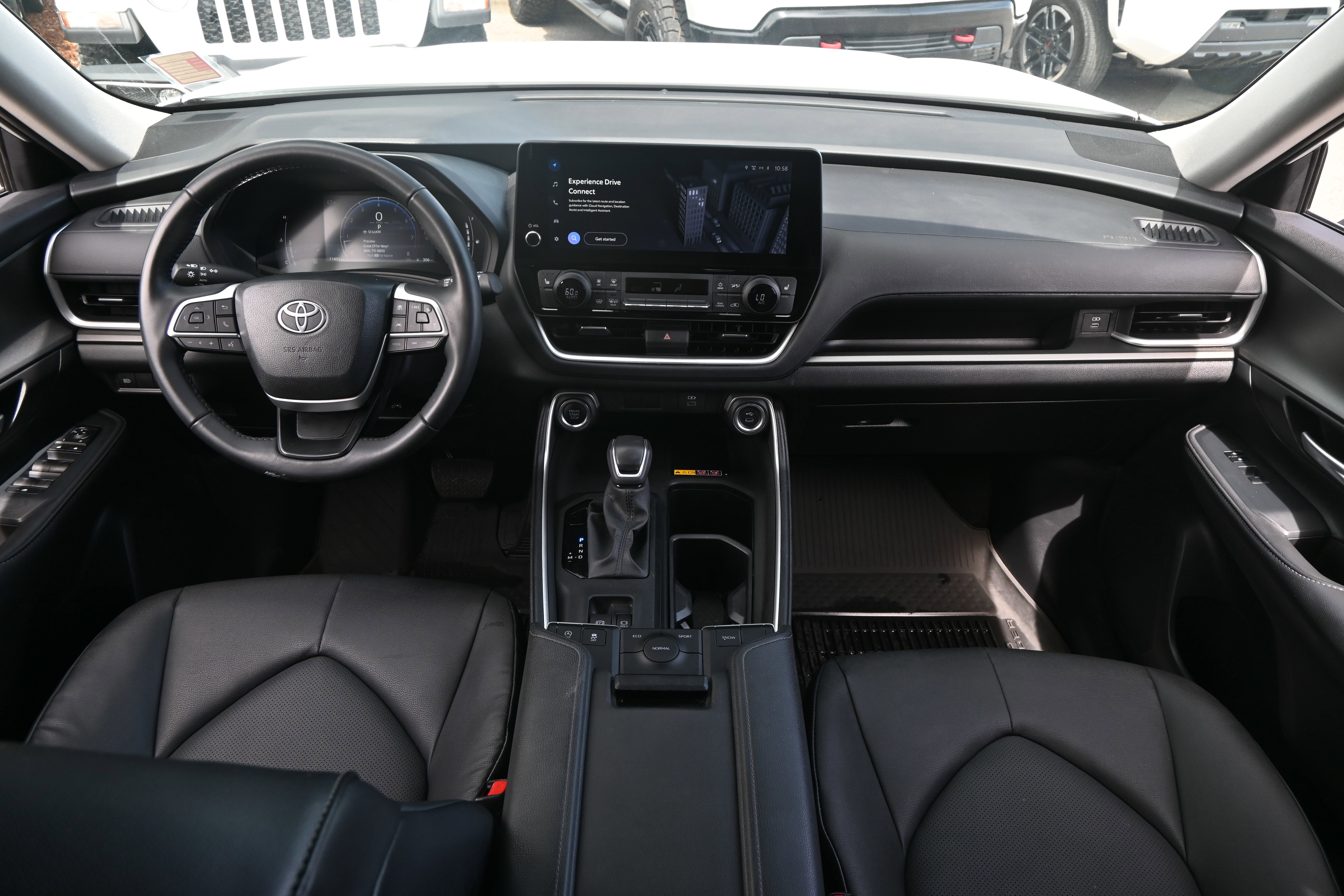 Used 2024 Toyota Grand Highlander FWD image 28