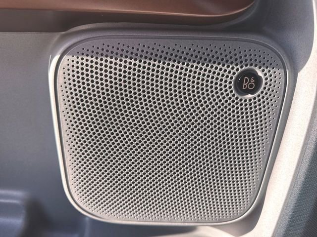 Used 2023 Ford Maverick Lariat w/ Lariat Luxury Package image 24