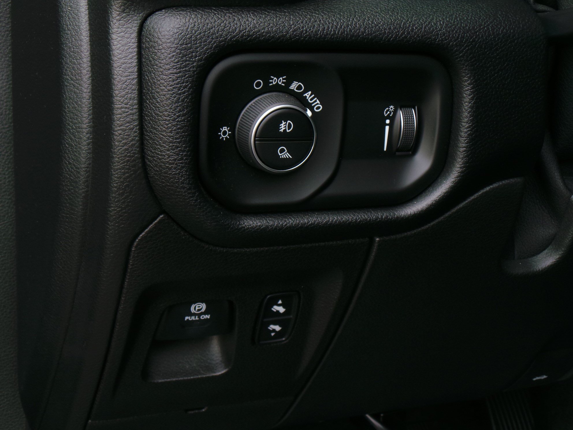 Used 2021 RAM 1500 Big Horn AWD/4WD image 30