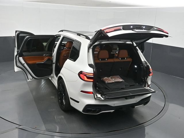 Used 2023 BMW X7 M60i w/ Executive Package AWD/4WD image 62