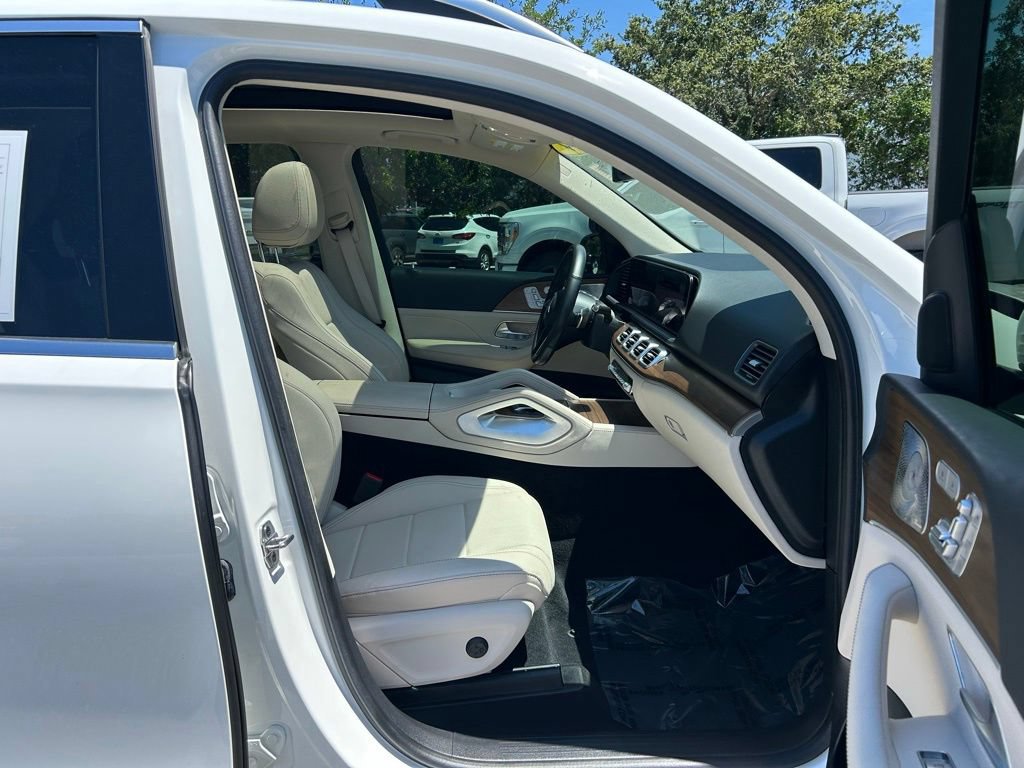 Used 2024 Mercedes-Benz GLE 450 4MATIC image 41