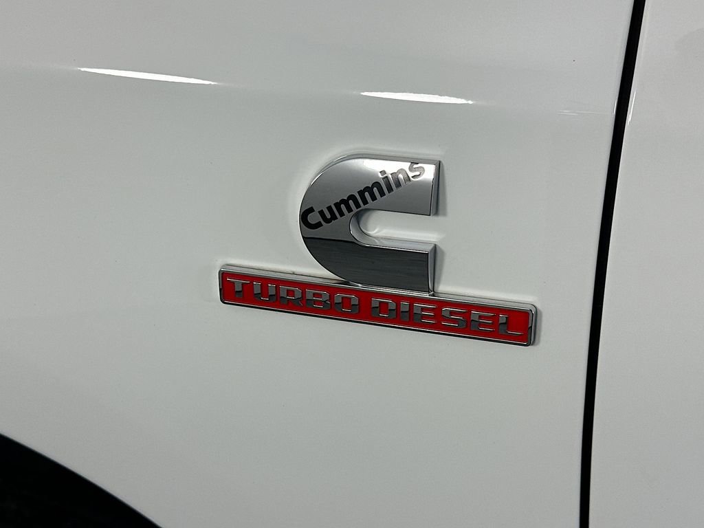 Used 2024 RAM 3500 Tradesman w/ Chrome Appearance Group AWD/4WD image 27