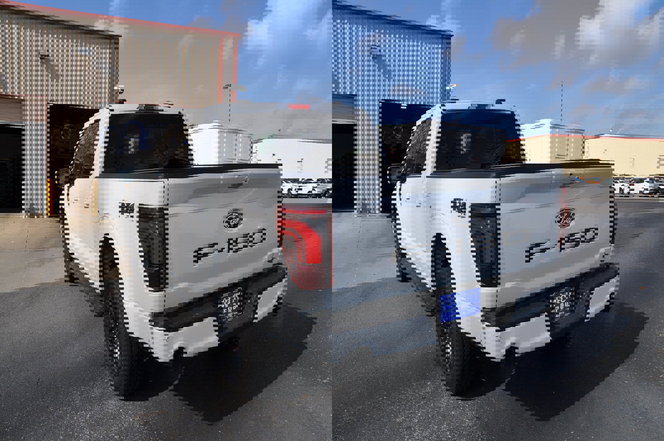 New 2025 Ford F150 Lariat w/ Equipment Group 502A High image 3