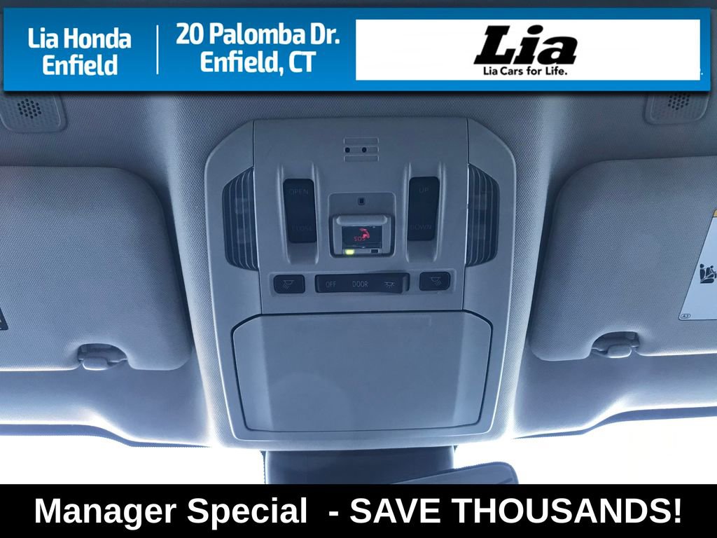 Used 2023 Toyota Highlander XLE image 21