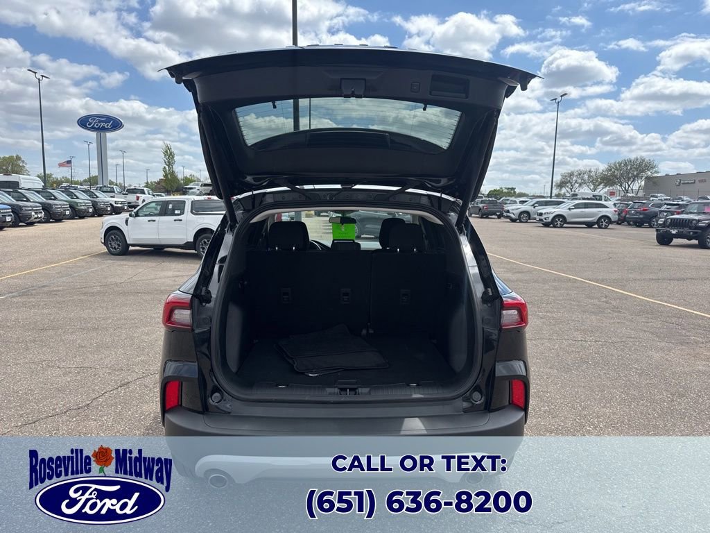 Used 2023 Ford Escape Active AWD/4WD image 36