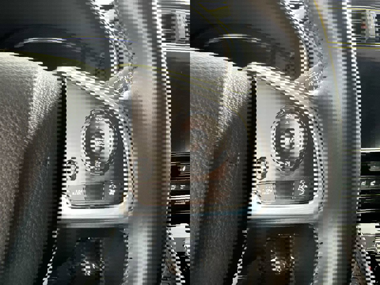 Used 2020 Honda CR-V Touring image 19