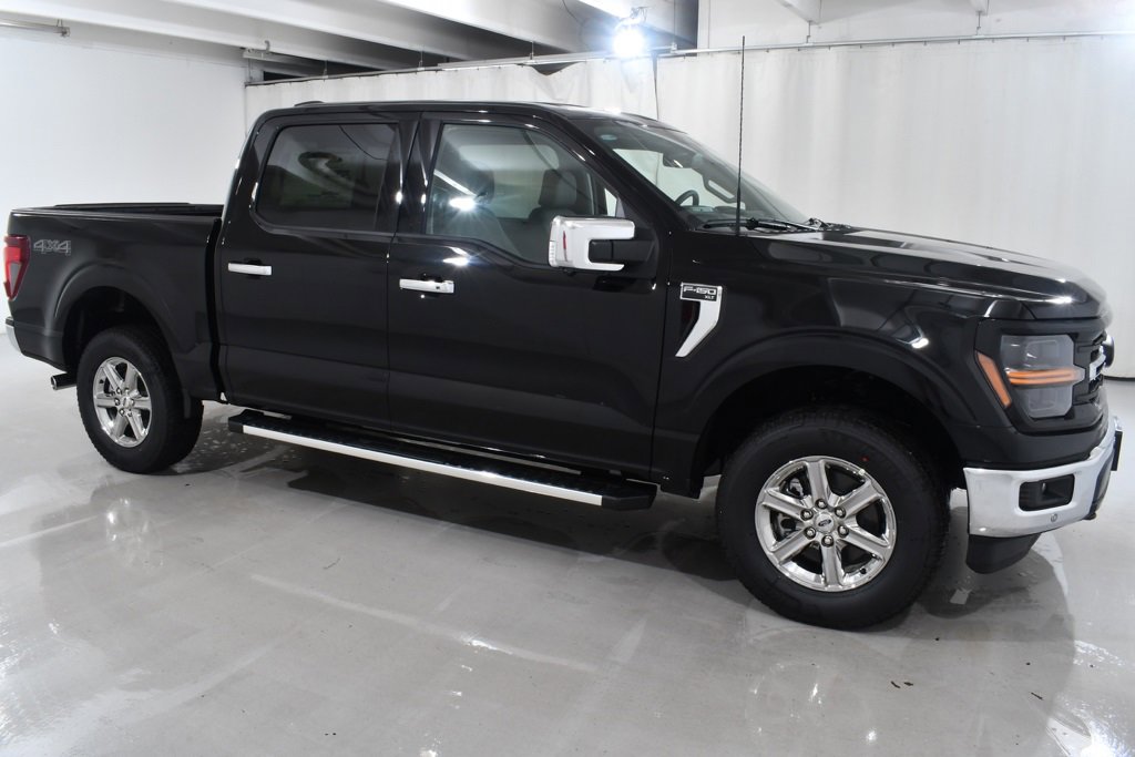 New 2025 Ford F150 XLT w/ Equipment Group 302A MID image 8
