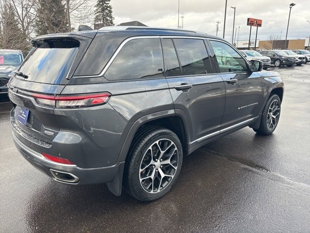 Used 2022 Jeep Grand Cherokee Summit image 10