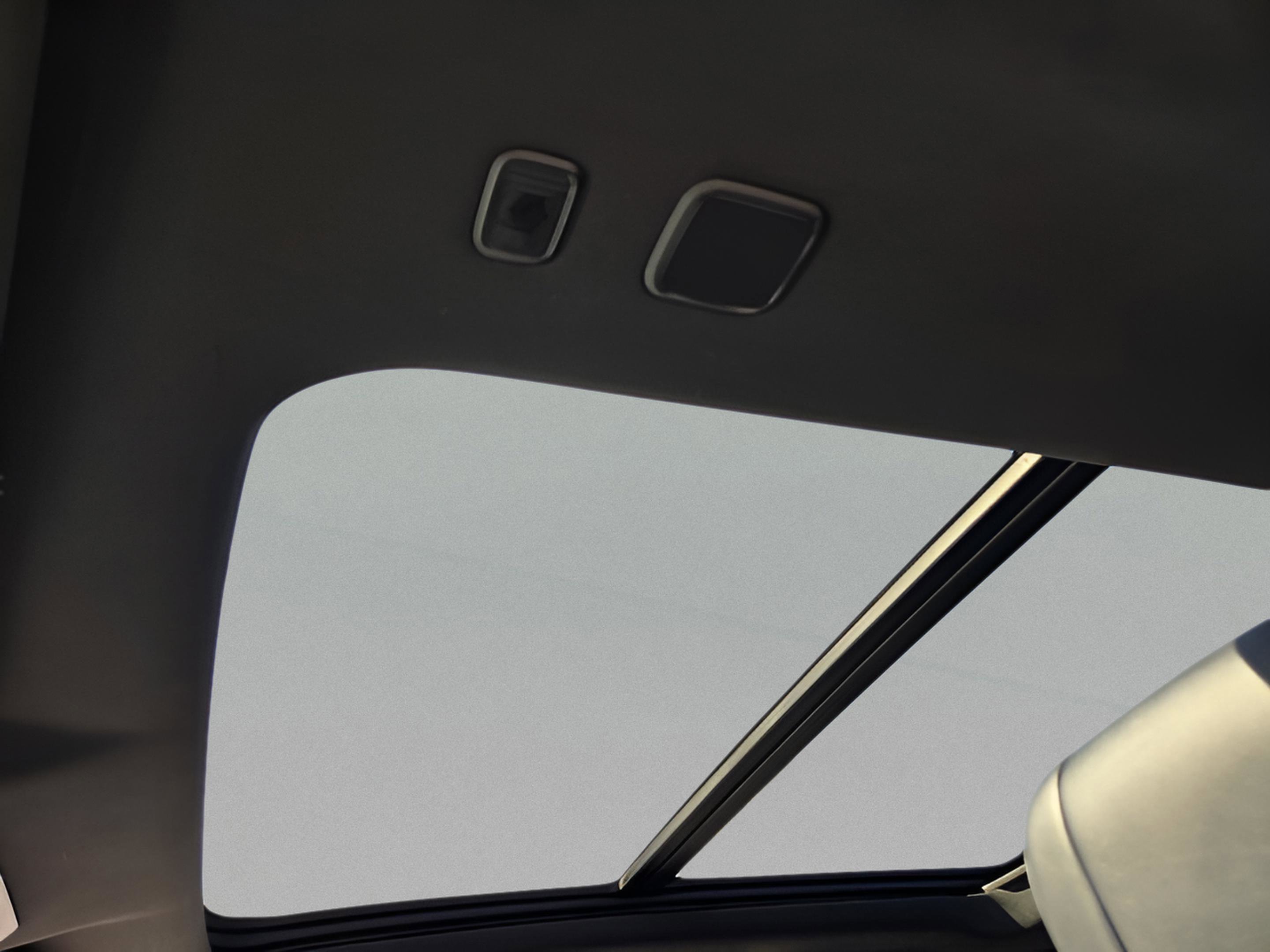 Certified 2024 Toyota Sequoia Platinum image 16