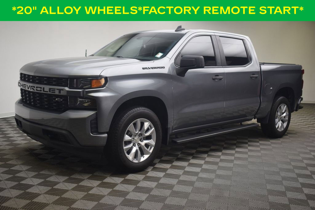 Used 2020 Chevrolet Silverado 1500 Custom w/ Custom Value Package RWD image 2
