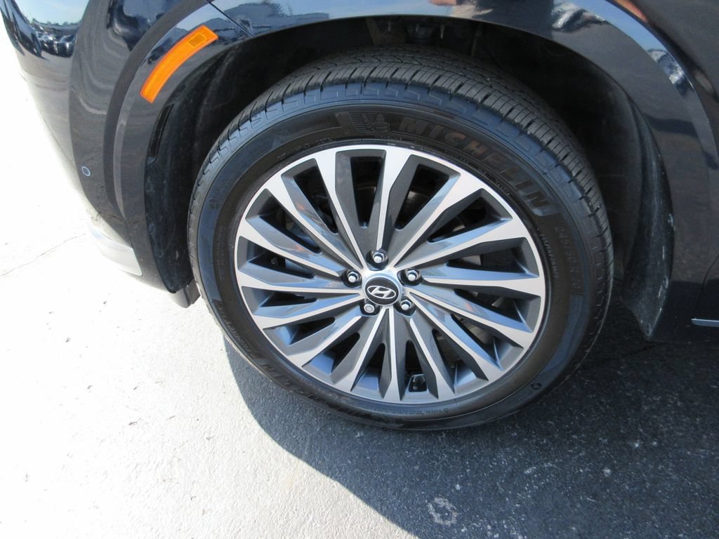 Used 2025 Hyundai Palisade Calligraphy AWD/4WD image 13