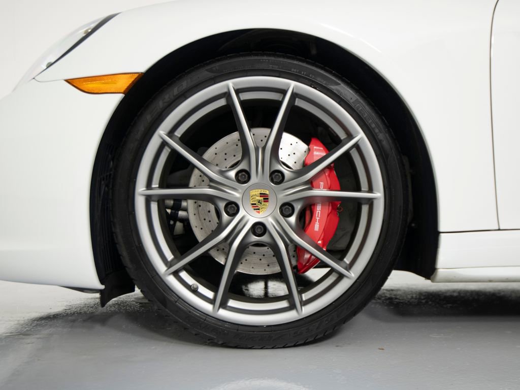 Certified 2017 Porsche 911 Carrera 4S image 14