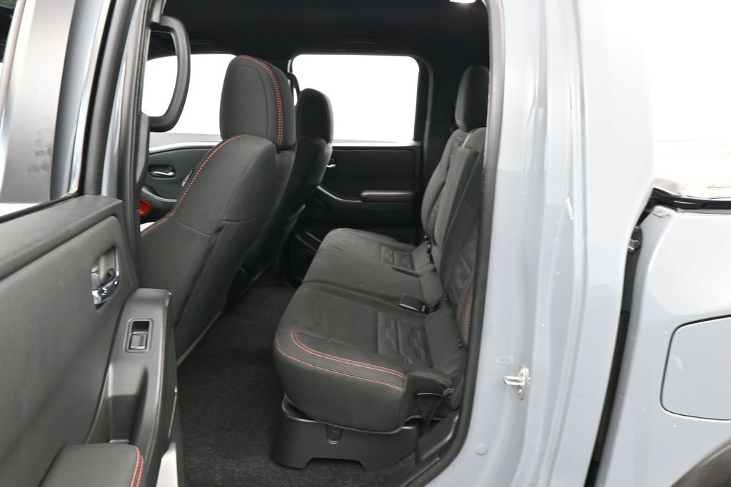 Used 2024 Nissan Frontier PRO-4X w/ Off-Road Protection Package AWD/4WD image 30