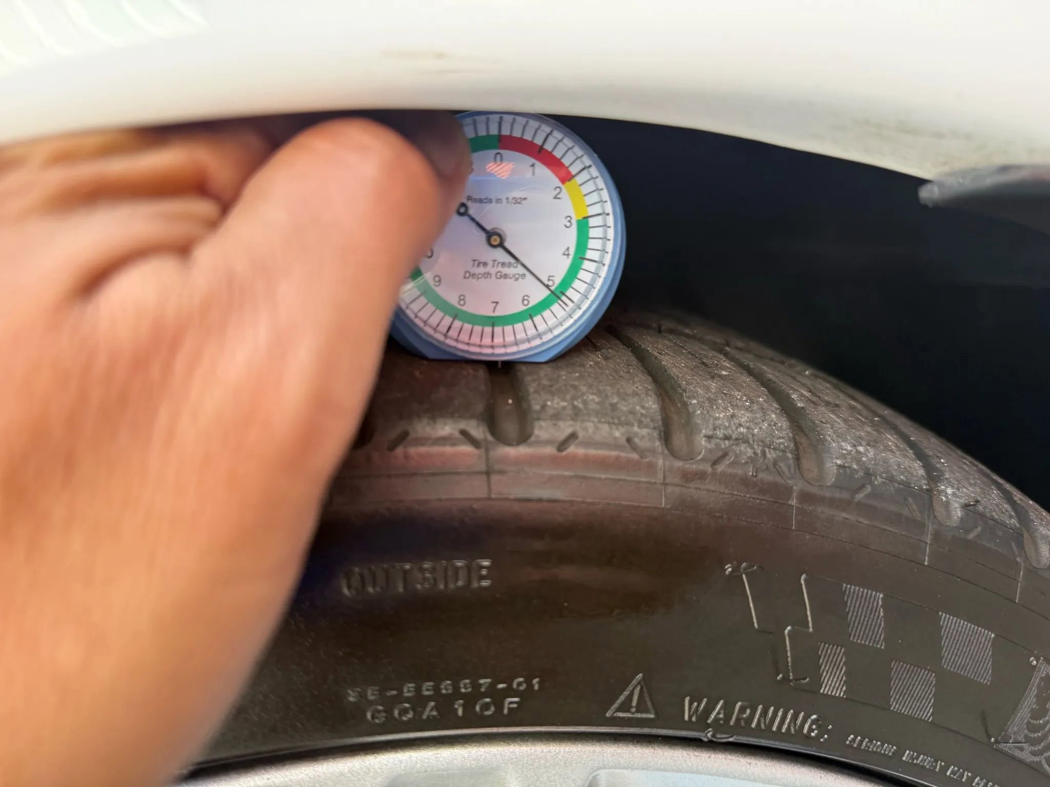 Used 2008 Chevrolet Corvette Coupe w/ Preferred Equipment Group image 35