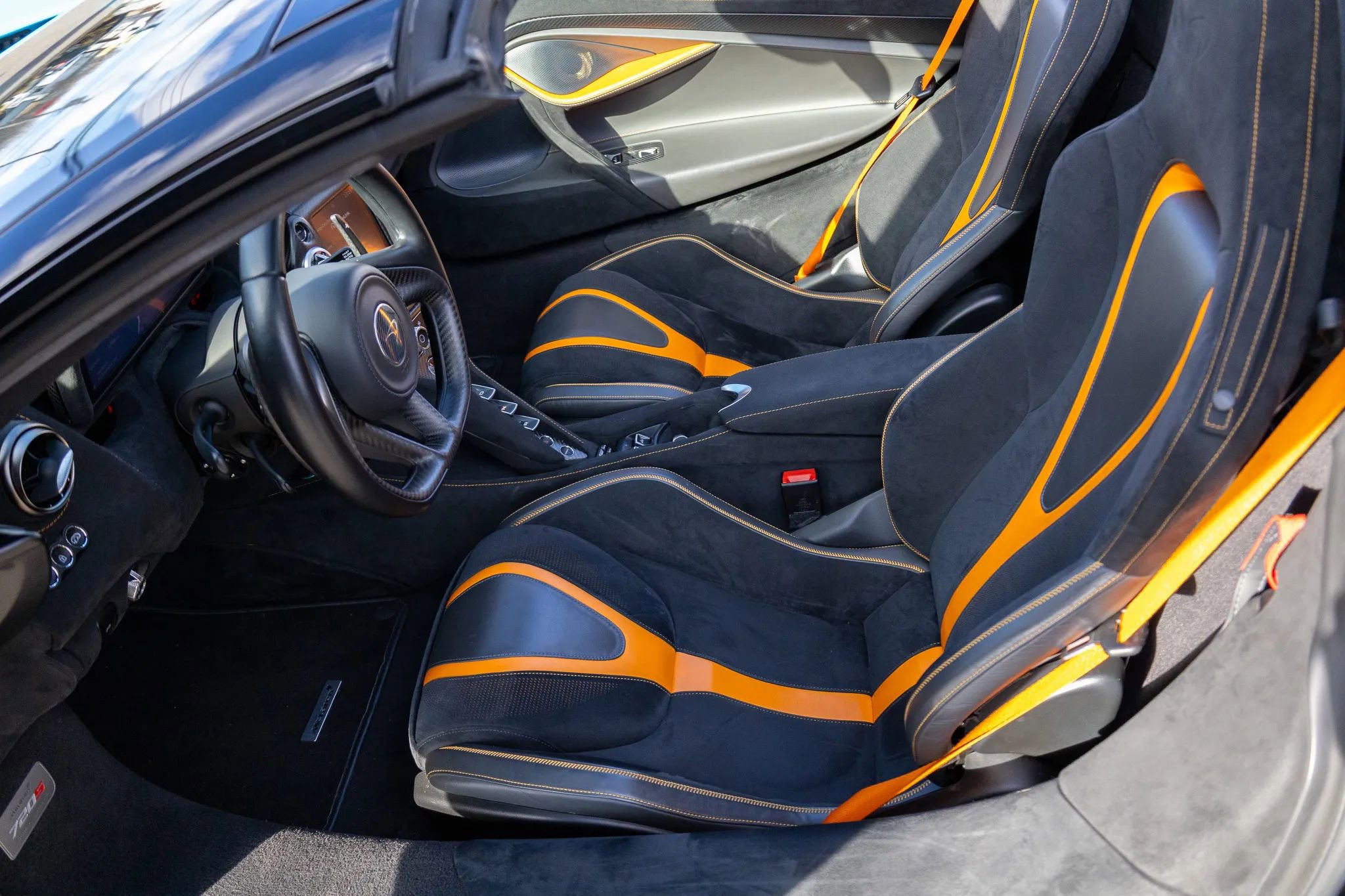 Used 2022 McLaren 720S Spider image 49