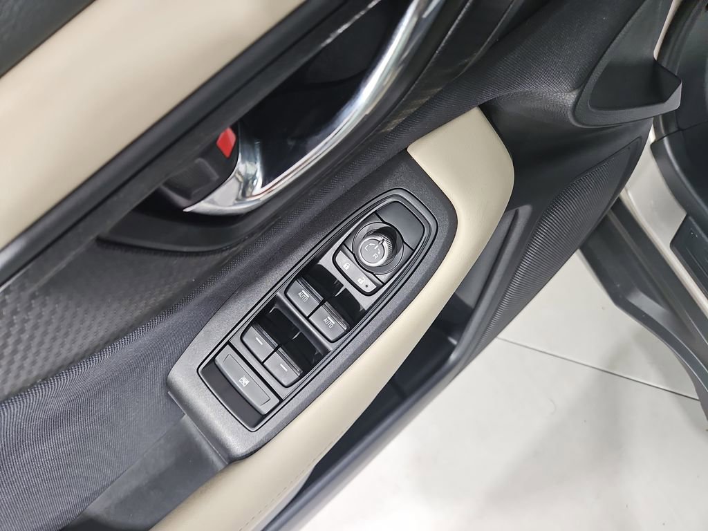 Used 2020 Subaru Outback Premium AWD/4WD image 12