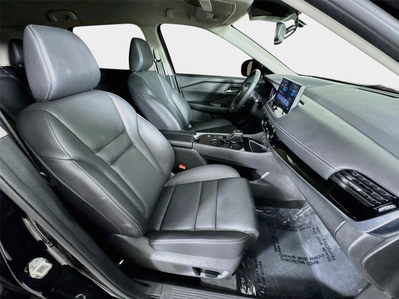 Certified 2024 Nissan Rogue SL FWD image 29