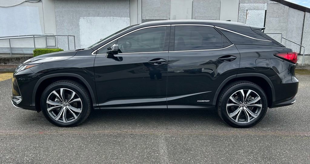 Used 2022 Lexus RX 450h AWD w/ Premium Package image 8