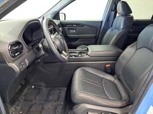Certified 2025 Honda Pilot TrailSport image 21