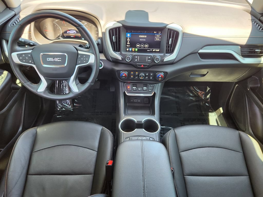 Used 2020 GMC Terrain SLT w/ Preferred Package AWD/4WD image 16
