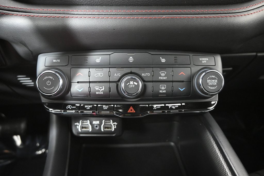 Used 2023 Dodge Durango GT image 30