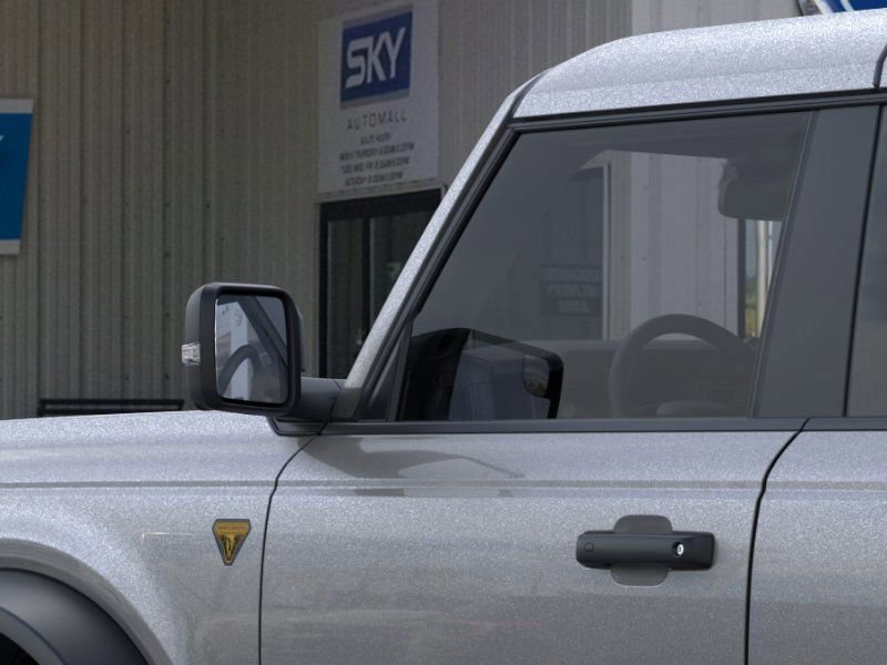 New 2025 Ford Bronco Badlands image 25