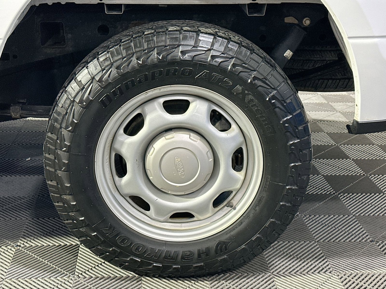 Used 2019 Ford F150 XL w/ Equipment Group 101A Mid image 12