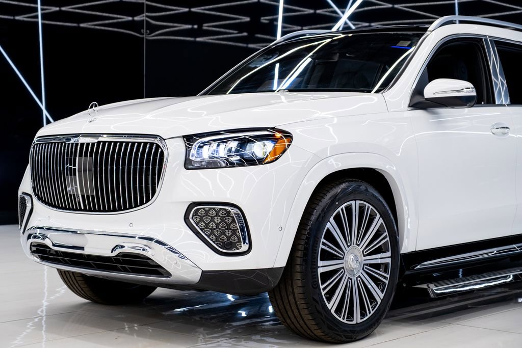 Used 2026 Mercedes-Benz Maybach GLS 600 4MATIC image 4